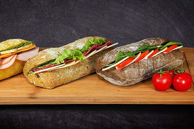 Hamburguesas, bocadillos y sándwiches